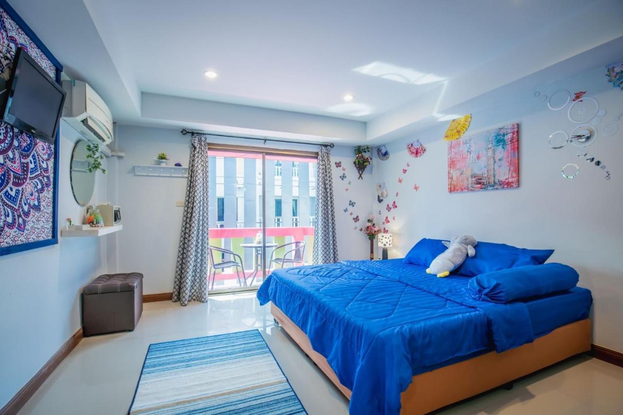 Menulis Coolly House Patong Bed & Breakfast Exterior photo